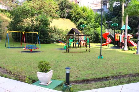 Apartamento à venda com 98m², 3 quartos e 2 vagasÁrea externa - Playground