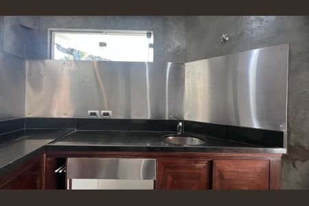 Casa à venda com 210m², 2 quartos e 2 vagas Casa à venda com 210m², 2 quartos e 2 vagasCozinha