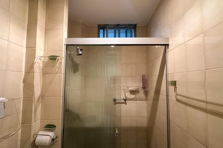 Apartamento à venda com 95m², 3 quartos e 1 vaga Apartamento à venda com 95m², 3 quartos e 1 vagaBanheiro Social 02