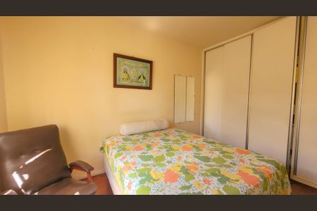 Apartamento à venda com 266m², 3 quartos e 4 vagas Apartamento à venda com 266m², 3 quartos e 4 vagasQuarto 6