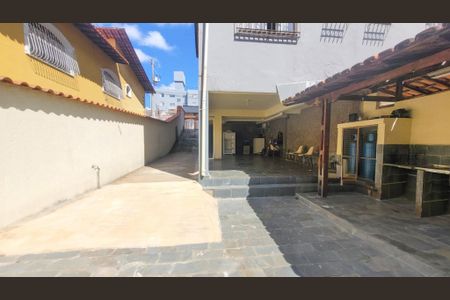 Apartamento à venda com 266m², 3 quartos e 4 vagas Apartamento à venda com 266m², 3 quartos e 4 vagasÁrea comum