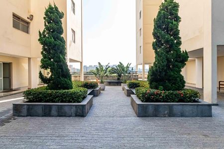 Apartamento à venda com 168m², 2 quartos e 2 vagas Apartamento à venda com 168m², 2 quartos e 2 vagasÁrea comum - Jardim