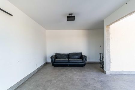 Apartamento à venda com 168m², 2 quartos e 2 vagas Apartamento à venda com 168m², 2 quartos e 2 vagasCobertura