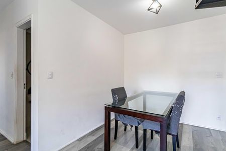 Apartamento à venda com 168m², 2 quartos e 2 vagas Apartamento à venda com 168m², 2 quartos e 2 vagasSala