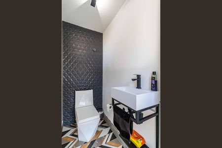 Apartamento à venda com 168m², 2 quartos e 2 vagas Apartamento à venda com 168m², 2 quartos e 2 vagasLavabo da Cobertura