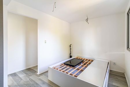 Apartamento à venda com 168m², 2 quartos e 2 vagas Apartamento à venda com 168m², 2 quartos e 2 vagasQuarto