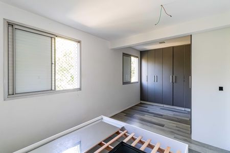 Apartamento à venda com 168m², 2 quartos e 2 vagas Apartamento à venda com 168m², 2 quartos e 2 vagasQuarto