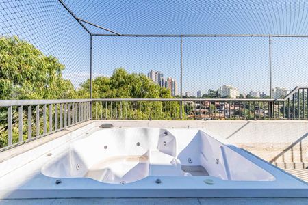 Apartamento à venda com 168m², 2 quartos e 2 vagas Apartamento à venda com 168m², 2 quartos e 2 vagasCobertura