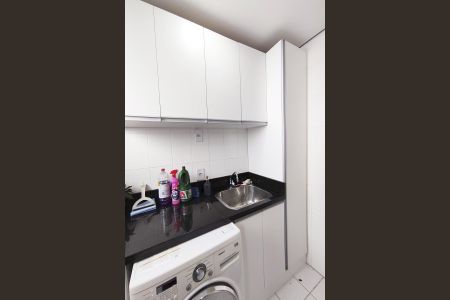 Apartamento à venda com 58m², 2 quartos e 1 vaga Apartamento à venda com 58m², 2 quartos e 1 vagaCozinha