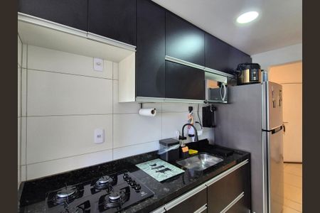 Apartamento à venda com 50m², 2 quartos e 2 vagas Apartamento à venda com 50m², 2 quartos e 2 vagasCozinha