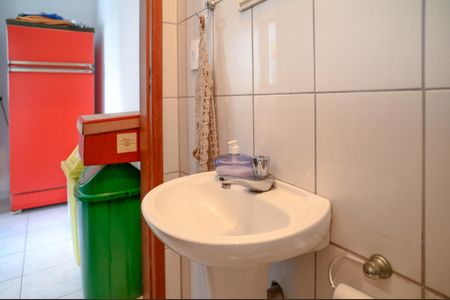 Casa à venda com 157m², 3 quartos e 2 vagasBanheiro de Serviço