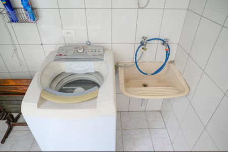 Casa à venda com 157m², 3 quartos e 2 vagasÁrea de Serviço