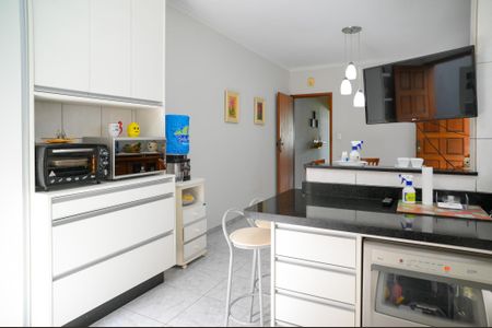 Casa à venda com 157m², 3 quartos e 2 vagasCozinha