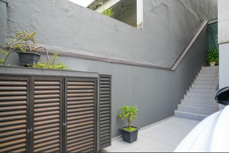 Casa à venda com 157m², 3 quartos e 2 vagasGaragem