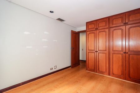 Apartamento para alugar com 300m², 4 quartos e 4 vagas Apartamento para alugar com 300m², 4 quartos e 4 vagasSuíte 1