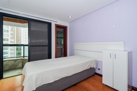 Apartamento para alugar com 300m², 4 quartos e 4 vagas Apartamento para alugar com 300m², 4 quartos e 4 vagasSuíte 2