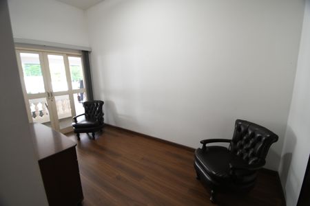 Casa à venda com 620m², 3 quartos e 7 vagasSala 5