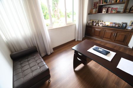 Casa à venda com 620m², 3 quartos e 7 vagasSala 3