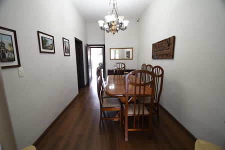 Casa à venda com 620m², 3 quartos e 7 vagasSala 4