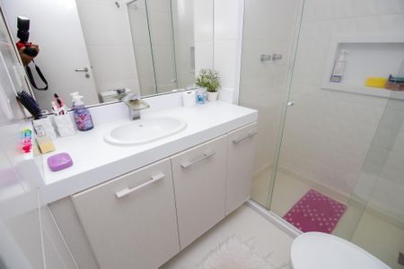 Apartamento à venda com 175m², 2 quartos e 2 vagas Apartamento à venda com 175m², 2 quartos e 2 vagasBanheiro do Quarto 2
