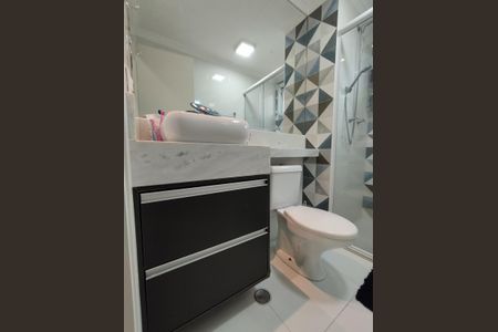 Apartamento à venda com 54m², 2 quartos e 1 vaga Apartamento à venda com 54m², 2 quartos e 1 vagaBanheiro Social