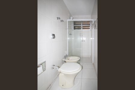 Apartamento para alugar com 128m², 3 quartos e 1 vaga Apartamento para alugar com 128m², 3 quartos e 1 vagaBanheiro 2