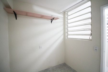 Apartamento para alugar com 128m², 3 quartos e 1 vaga Apartamento para alugar com 128m², 3 quartos e 1 vagaQuarto de Serviço