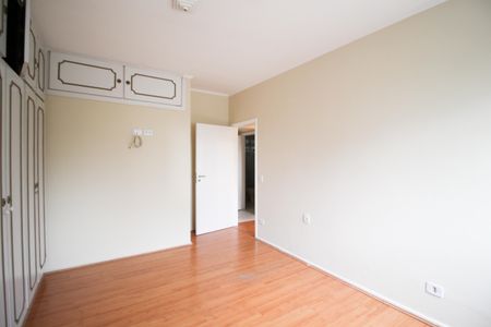 Apartamento para alugar com 128m², 3 quartos e 1 vaga Apartamento para alugar com 128m², 3 quartos e 1 vagaQuarto 1