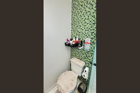 Apartamento à venda com 50m², 2 quartos e 1 vaga Apartamento à venda com 50m², 2 quartos e 1 vagaBanheiro