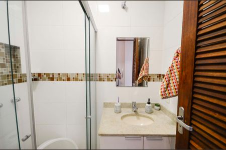 Apartamento à venda com 59m², 3 quartos e 1 vagaBanheiro da Suíte