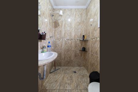 Casa à venda com 160m², 3 quartos e 4 vagasBanheiro do Quarto 1