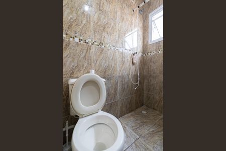 Casa à venda com 160m², 3 quartos e 4 vagasBanheiro do Quarto 2