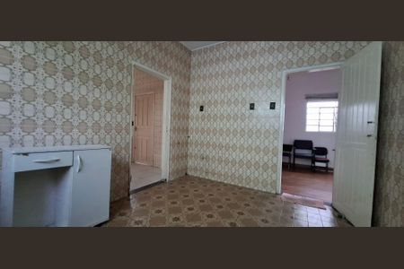 Casa à venda com 375m², 2 quartos e 3 vagas Casa à venda com 375m², 2 quartos e 3 vagasCozinha