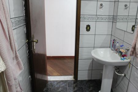 Casa à venda com 520m², 5 quartos e 3 vagasBanheiro Social