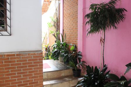 Casa à venda com 520m², 5 quartos e 3 vagasEntrada