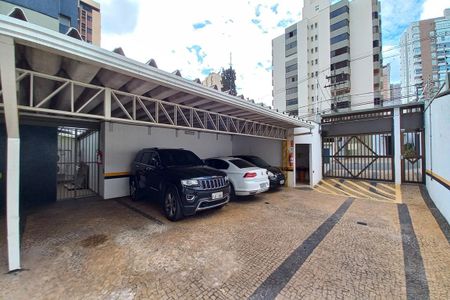 Apartamento à venda com 220m², 4 quartos e 2 vagasGaragem