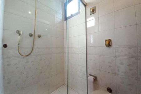 Apartamento à venda com 220m², 4 quartos e 2 vagasBanheiro da Suíte 2