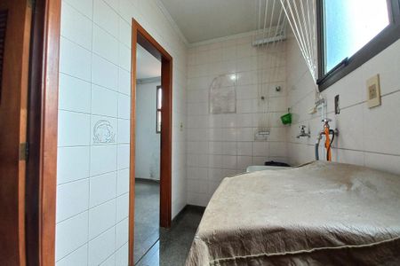 Apartamento à venda com 220m², 4 quartos e 2 vagasÁrea de Serviço