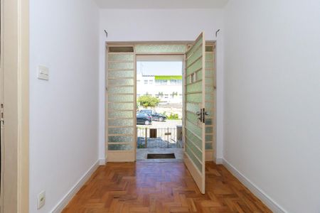 Casa à venda com 150m², 4 quartos e 1 vagaSala