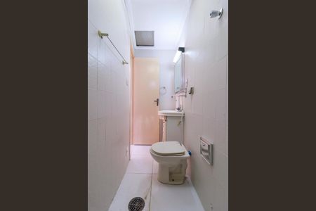 Casa à venda com 150m², 4 quartos e 1 vagaBanheiro 2