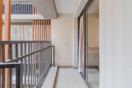Varanda de kitnet/studio para alugar com 1 quarto, 26m² em Paraíso, São Paulo