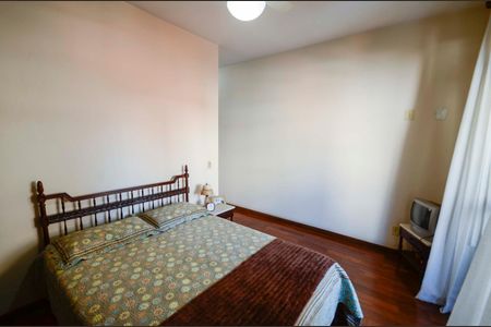 Apartamento à venda com 124m², 3 quartos e 2 vagas Apartamento à venda com 124m², 3 quartos e 2 vagasSuíte