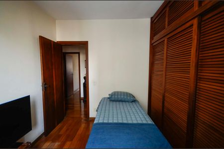 Apartamento à venda com 124m², 3 quartos e 2 vagas Apartamento à venda com 124m², 3 quartos e 2 vagasQuarto 2