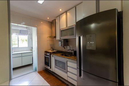 Apartamento à venda com 88m², 3 quartos e 2 vagas Apartamento à venda com 88m², 3 quartos e 2 vagasCozinha