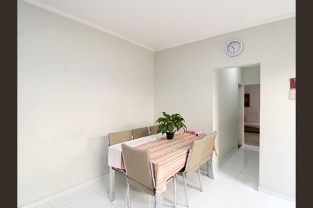 Casa à venda com 129m², 4 quartos e 3 vagasCozinha