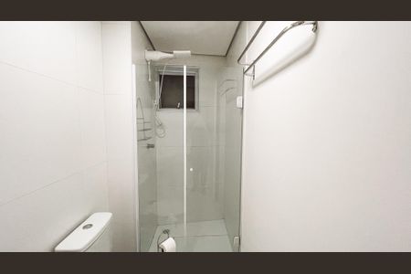 Apartamento à venda com 31m², 2 quartos e sem vaga Apartamento à venda com 31m², 2 quartos e sem vagaBanheiro Social