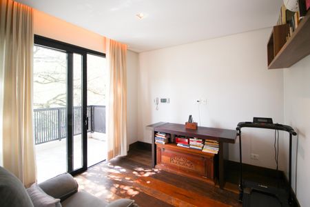 Casa à venda com 275m², 3 quartos e 4 vagas Casa à venda com 275m², 3 quartos e 4 vagasSala 2