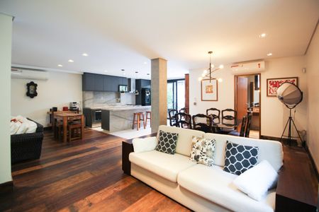 Casa à venda com 275m², 3 quartos e 4 vagas Casa à venda com 275m², 3 quartos e 4 vagasSala 1