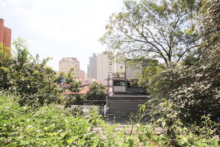 Casa à venda com 275m², 3 quartos e 4 vagas Casa à venda com 275m², 3 quartos e 4 vagasVista