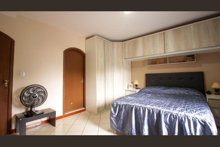 Casa à venda com 190m², 3 quartos e 3 vagas Casa à venda com 190m², 3 quartos e 3 vagasQuarto 3